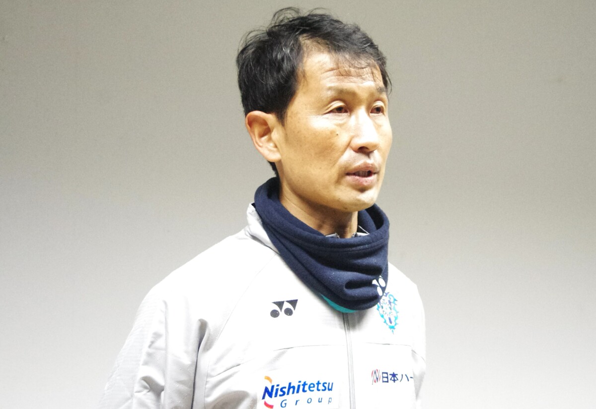 福岡が“コンプラ違反”で金明輝監督を電撃解任した問題にSNSでは経営責任を問う声が？！