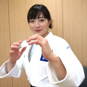 パリ五輪金メダリストでバラエティ番組でも人気の角田夏実が引退を発表