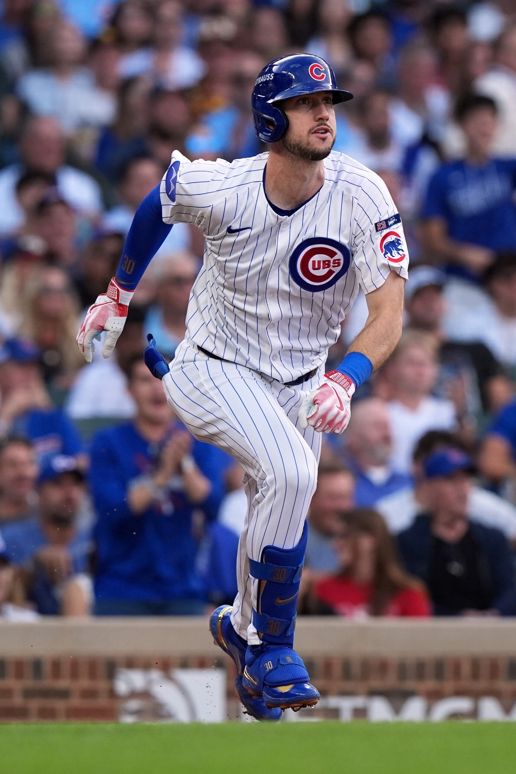 ドジャース「5番・右翼」タッカーでテオスカーは左翼へコンバートとMLB