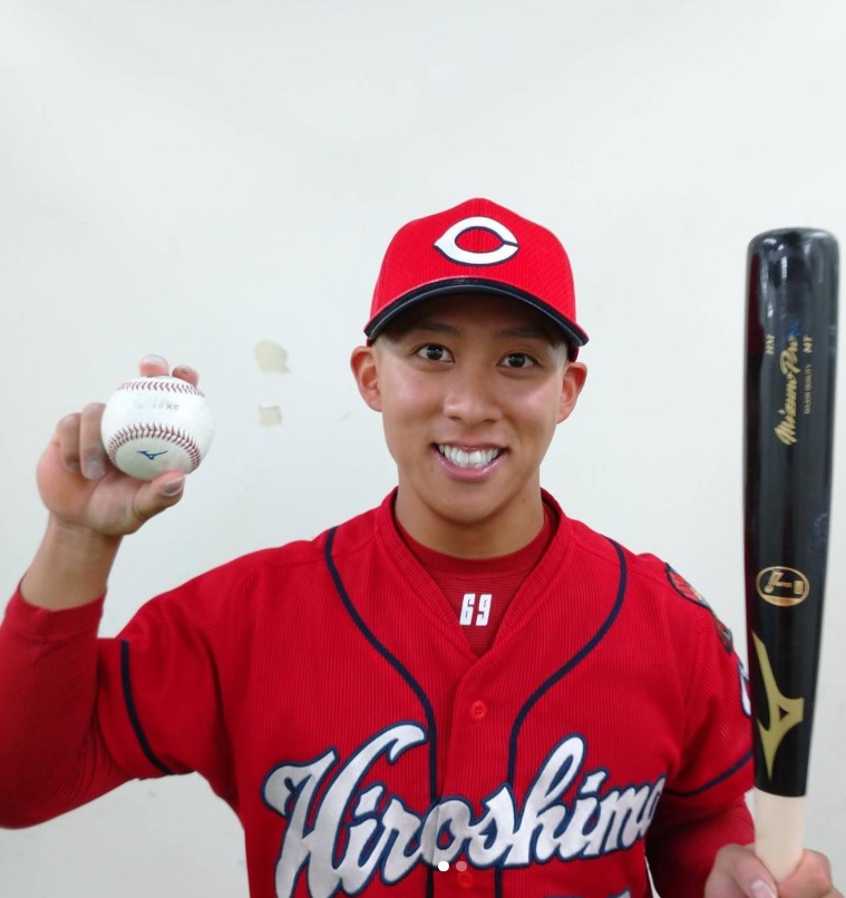 広島の“足のスペシャリスト”羽月が「ゾンビタバコ」吸引の疑いで逮捕された（羽月のインスタhatsuki_00より）