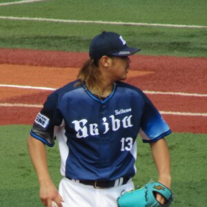 高橋光成が西武と再契約を結んだ