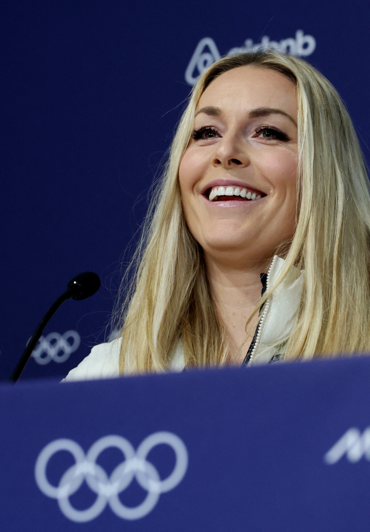 米国女子アルペンスキー代表のリンゼイ・ボンが1週間前にACL断裂の重傷を負うも大会の強行出場を宣言（写真・ロイター/アフロ）