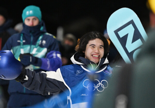 スノーボードの男子ビッグエアで予選1位突破した荻原大翔（写真：松尾/アフロスポーツ）