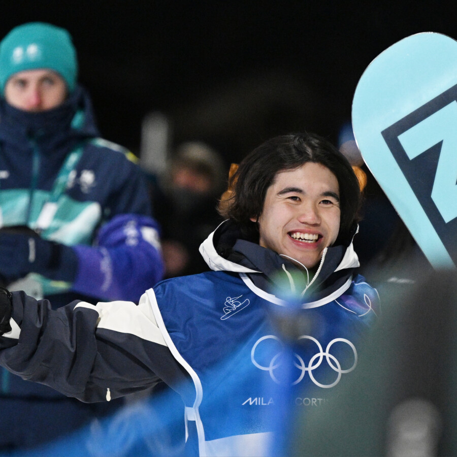 スノーボードの男子ビッグエアで予選1位突破した荻原大翔（写真：松尾/アフロスポーツ）