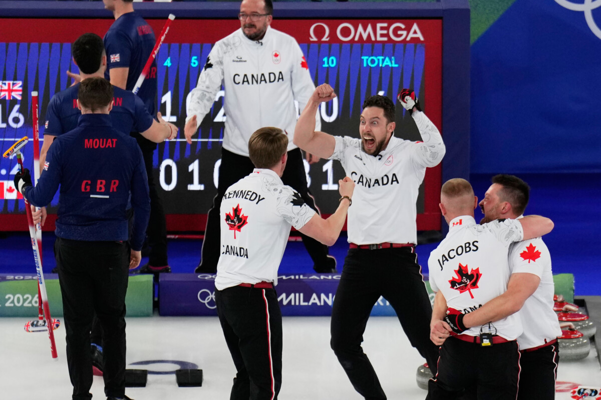 不正投球疑惑のカナダが金メダルを獲得した（写真・AP/アフロ）