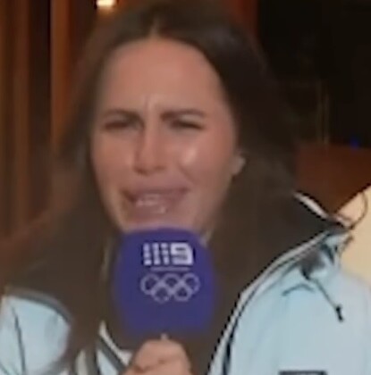 豪州で著名な美人スポーツ記者のメイソン氏が酔っ払って番組出演する“放送事故”を起こす（チャンネル９より）