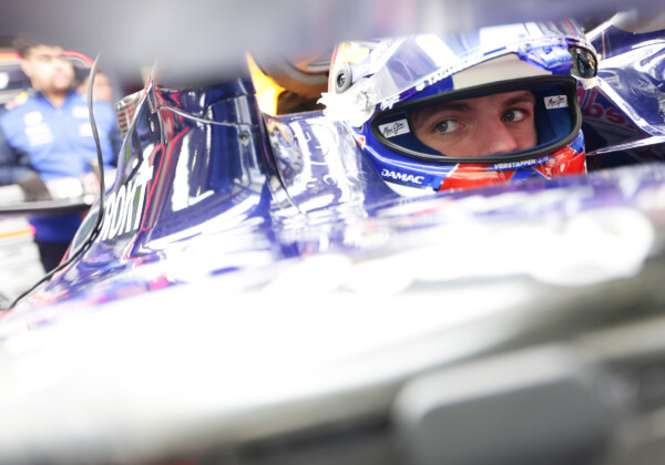 レッドブルのエース、フェルスタッペンが中国GPのスプリント予選で8位に終わりチームを批判（写真・Getty Images / Red Bull Content Pool)