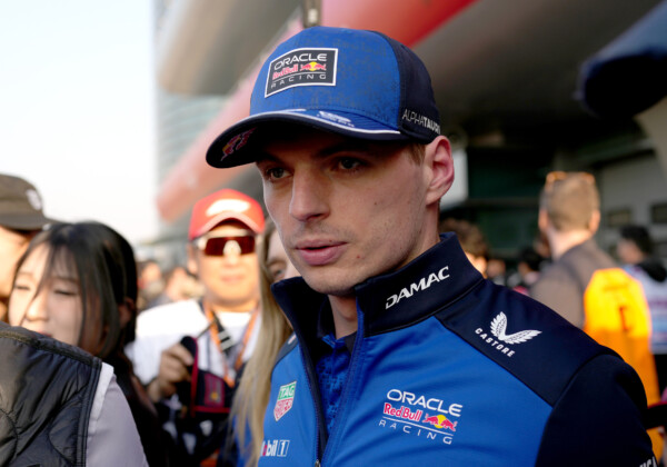 中国GP決勝で途中リタイヤとなったレッドブルのエース、フェルスタッペンが新レギュレーションを猛烈に批判（写真・Getty Images / Red Bull Content Pool)