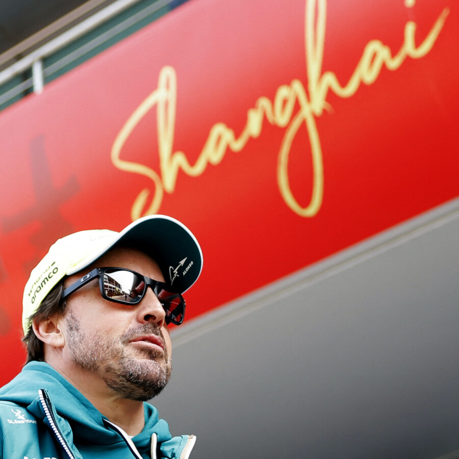 アストンマーティンのアロンソが日本GPのフリー走行1回目に出ない（写真・ロイター/アフロ）