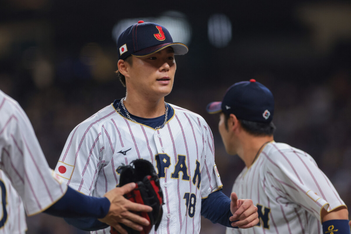 井端監督は立ち直った山本由伸を69球4回で降板させた（写真：Imagn/ロイター/アフロ）