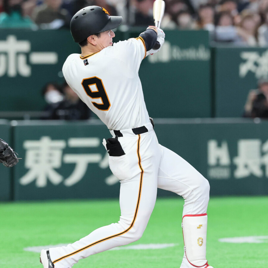 日ハムからFA移籍の松本剛が「2番・センター」で躍動した(写真・スポーツ報知/アフロ)