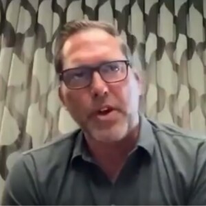 ＳＮＳで批判殺到の米国デローサ監督（Talkin' Baseball公式Ｘより）