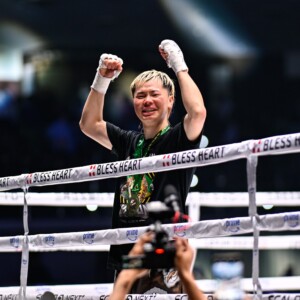 天心がエストラーダをTKOで破る快挙（写真・山口裕朗）