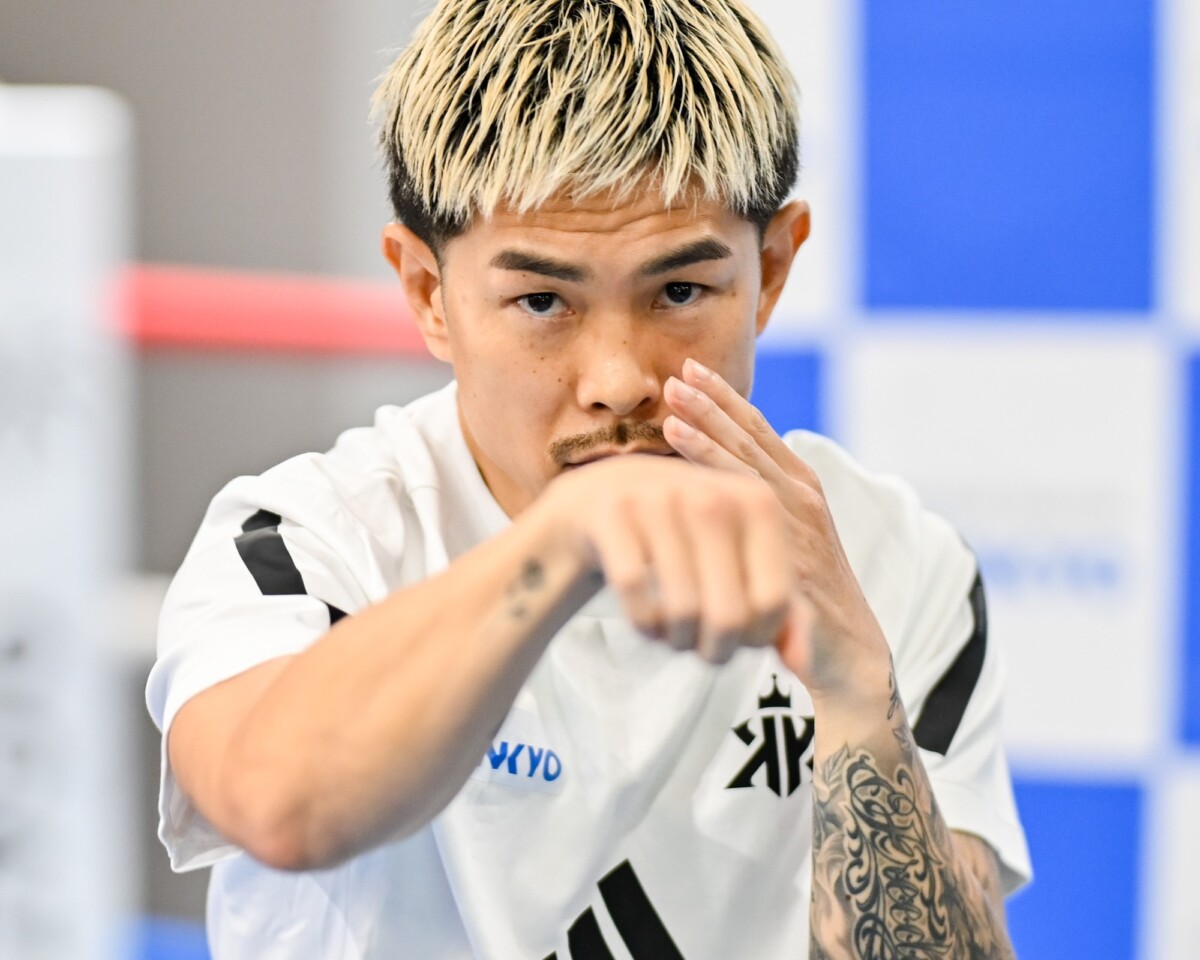 井岡一翔が井上拓真戦に向けての公開練習で「ボクシング人生の集大成となる試合」と決意を明かす（写真・山口裕朗）