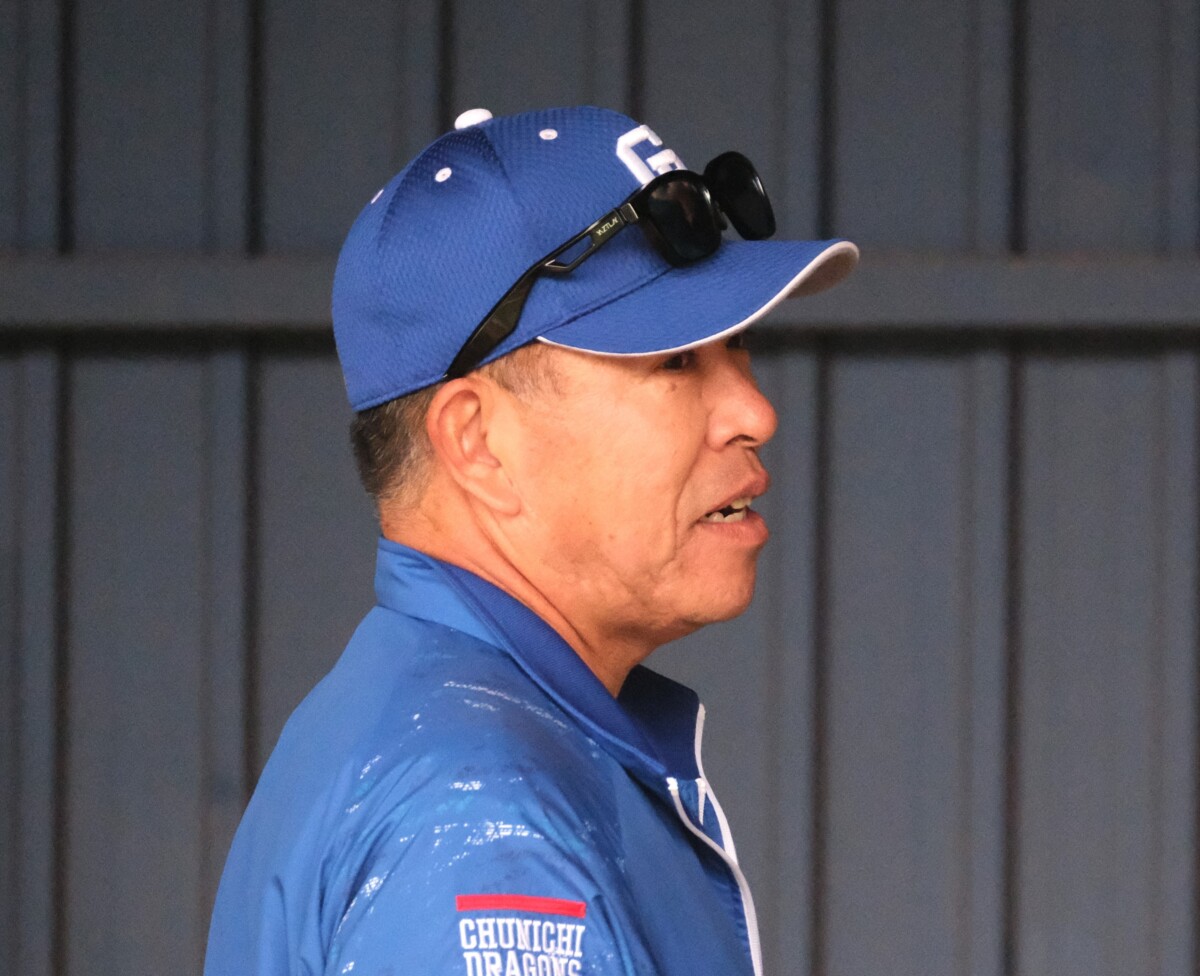 中日の井上監督が苦しい戦いを強いられている（資料写真・黒田史夫）
