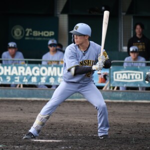 離脱した近本に代わり「1番・センター」で抜擢されたのは育成出身の福島圭音（資料写真・黒田史夫）