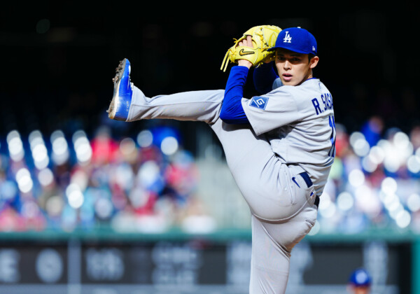 佐々木朗希が2被弾で6失点するも負けが消えた（写真：Creative 2/アフロ）