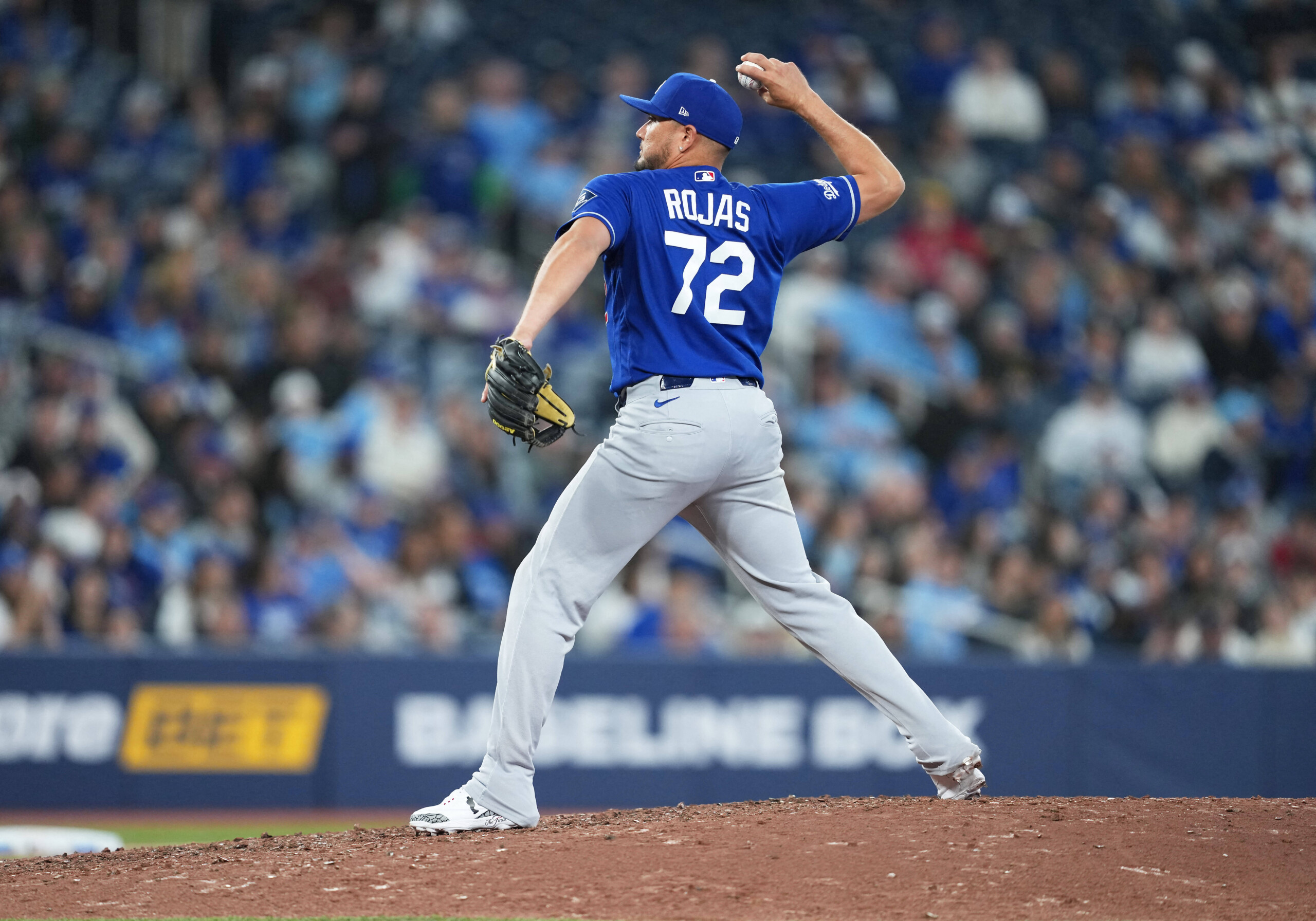 ロバーツ監督はそんなことをする人じゃない！」14－2圧勝ドジャースの