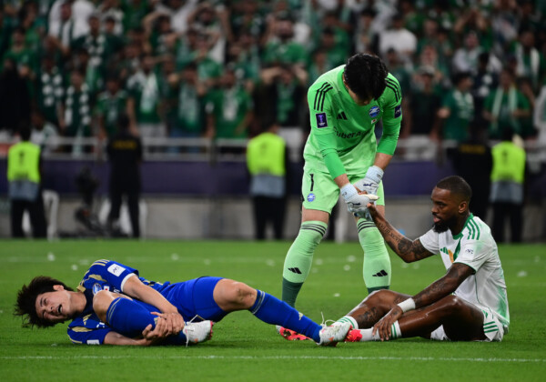 町田が敵地でのACLE決勝で激しい延長の末アル・アハリに0－1で敗れた（写真・AP/アフロ）