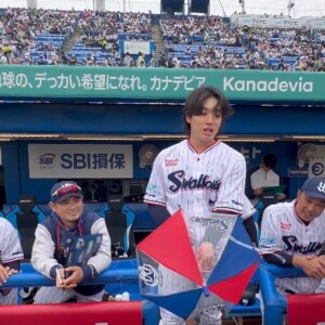 ヤクルトの快進撃を支える勝利の儀式。長岡が豆知識で鼓舞（東京ヤクルトスワローズ公式Ｘより）