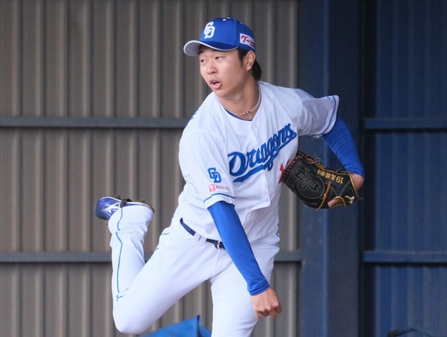 中日の高橋宏斗が阪神の高橋遥人との注目の"高橋対決”に屈す(資料写真)
