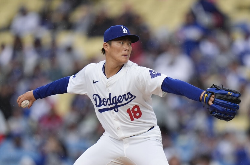 山本由伸がメッツ戦で今季ノーヒットノーラン達成の期待を抱かせる好投を見せる（資料写真・AP/アフロ）