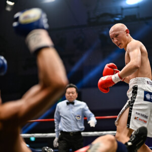 松本圭佑が衝撃ＴＫＯ勝利（写真・山口裕朗）