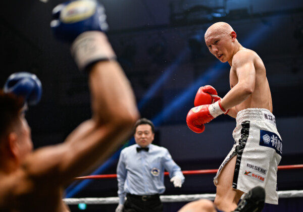 松本圭佑が衝撃ＴＫＯ勝利（写真・山口裕朗）