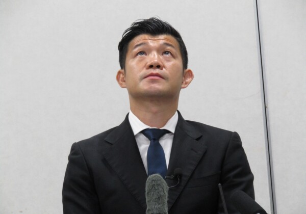 亀田興毅氏は涙の会見で6月6日愛知大会の開催を正式発表した