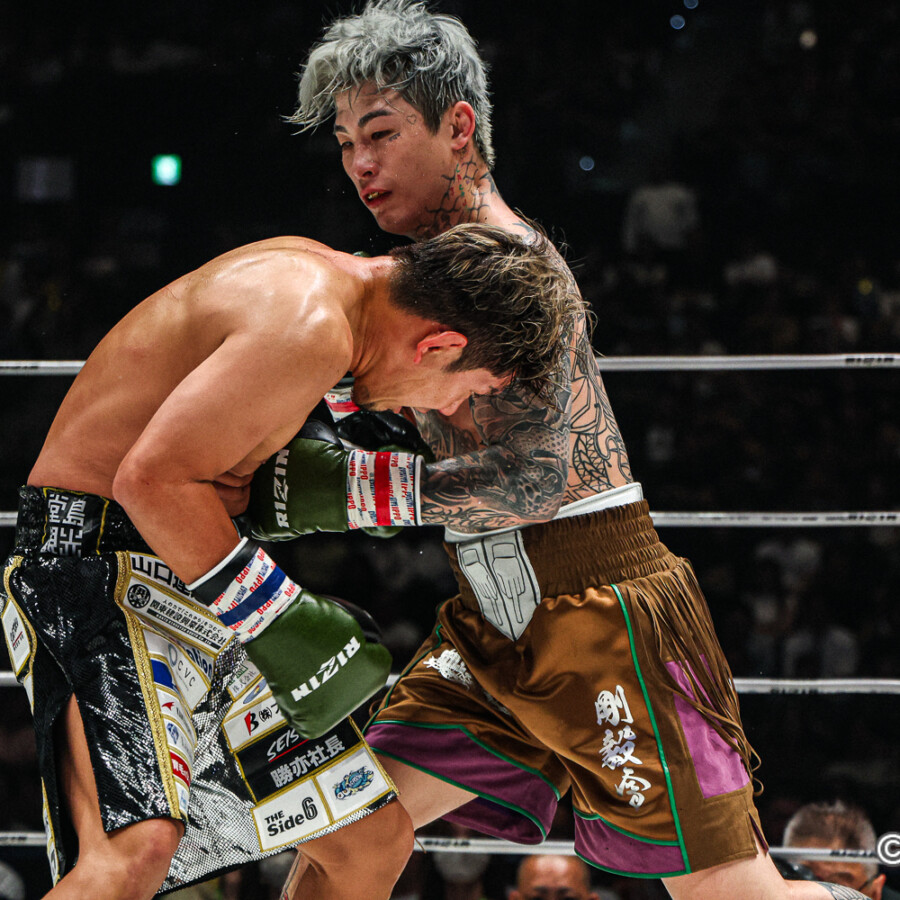 平本が皇治を圧倒するもＫＯ決着はできなかった（写真・RIZIN FF)