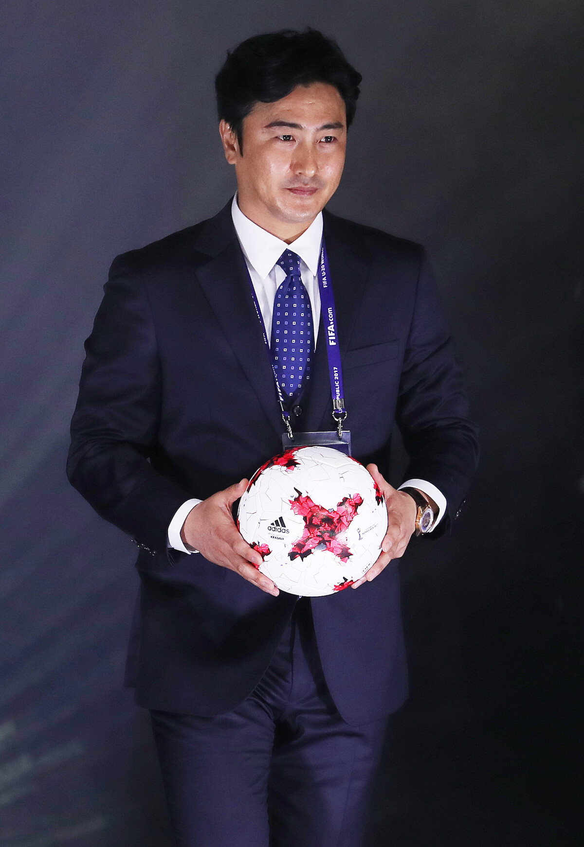 日本でお馴染みの韓国サッカー界の“レジェンド”アン・ジョンファン氏までがアジア最多得点記録でチュニジアを下した日本を絶賛した（写真：Yonhap/アフロ）