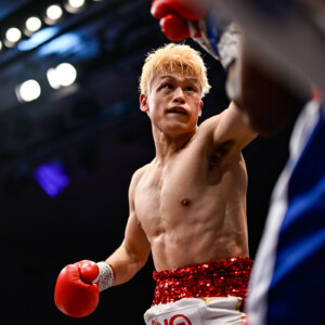 堤駿斗がＷＢＡ世界スーパーフェザー級挑戦者決定戦を2回ＴＫＯで制す（写真・山口裕朗）