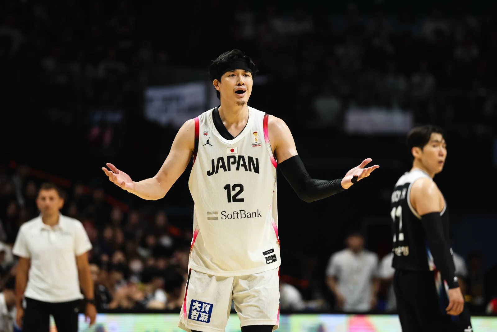 バスケ日韓戦が騒然？！2点を追う日本のラストプレー残り「2.6秒」で