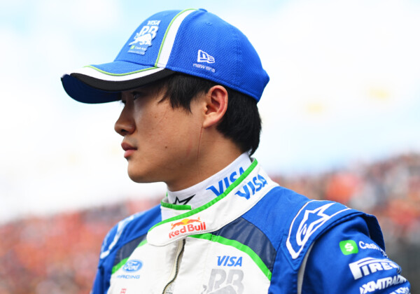 レーシングブルズからオランダGPに電撃参戦した角田裕毅が予選で12番手につける大健闘を見せた(Getty Images / Red Bull Content Pool)
