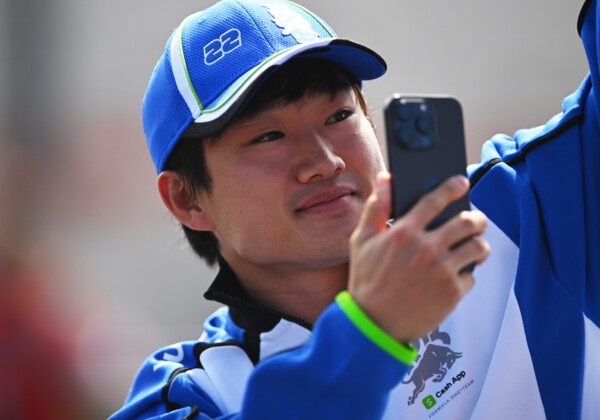 オランダＧＰに電撃参戦となった角田裕毅は11位フィニッシュの大健闘で来季のF1復帰に向けて「僕を起用すべきだし、連絡をくれるべきだ」と猛アピール（写真・Getty Images / Red Bull Content Pool)