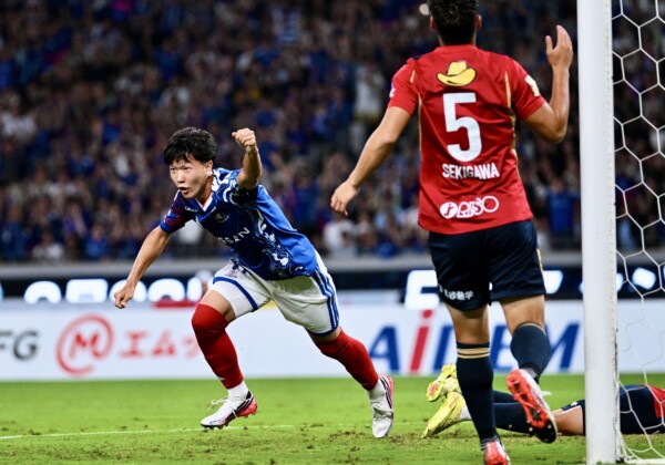 横浜F・マリノスの16歳、三井寺が鮮烈ゴールでデビュー（写真：松尾/アフロスポーツ）