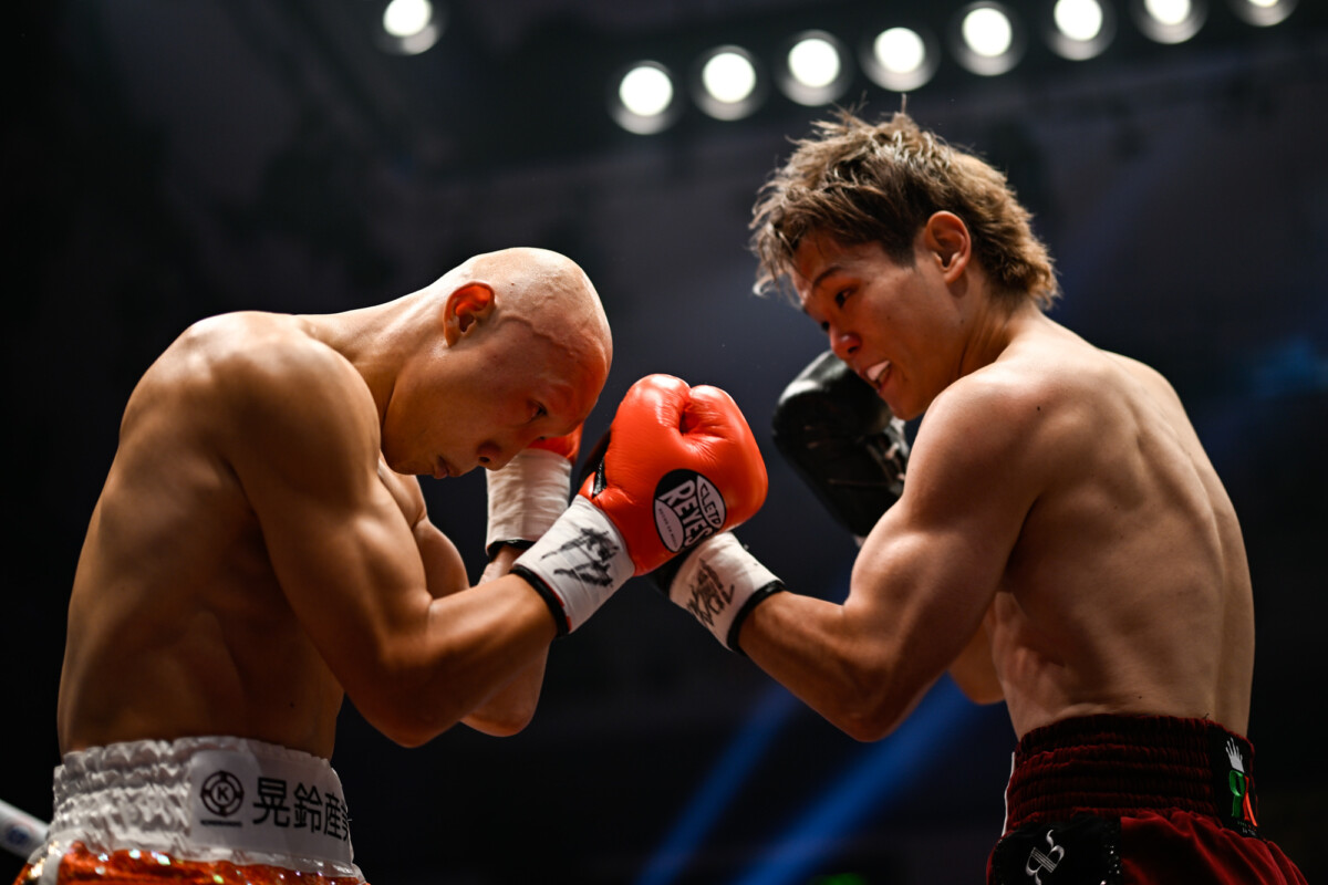 松本圭佑（左）と木谷陸（右）の準決勝はドロー判定も優勢点で木谷が決勝へ（写真・山口裕朗）