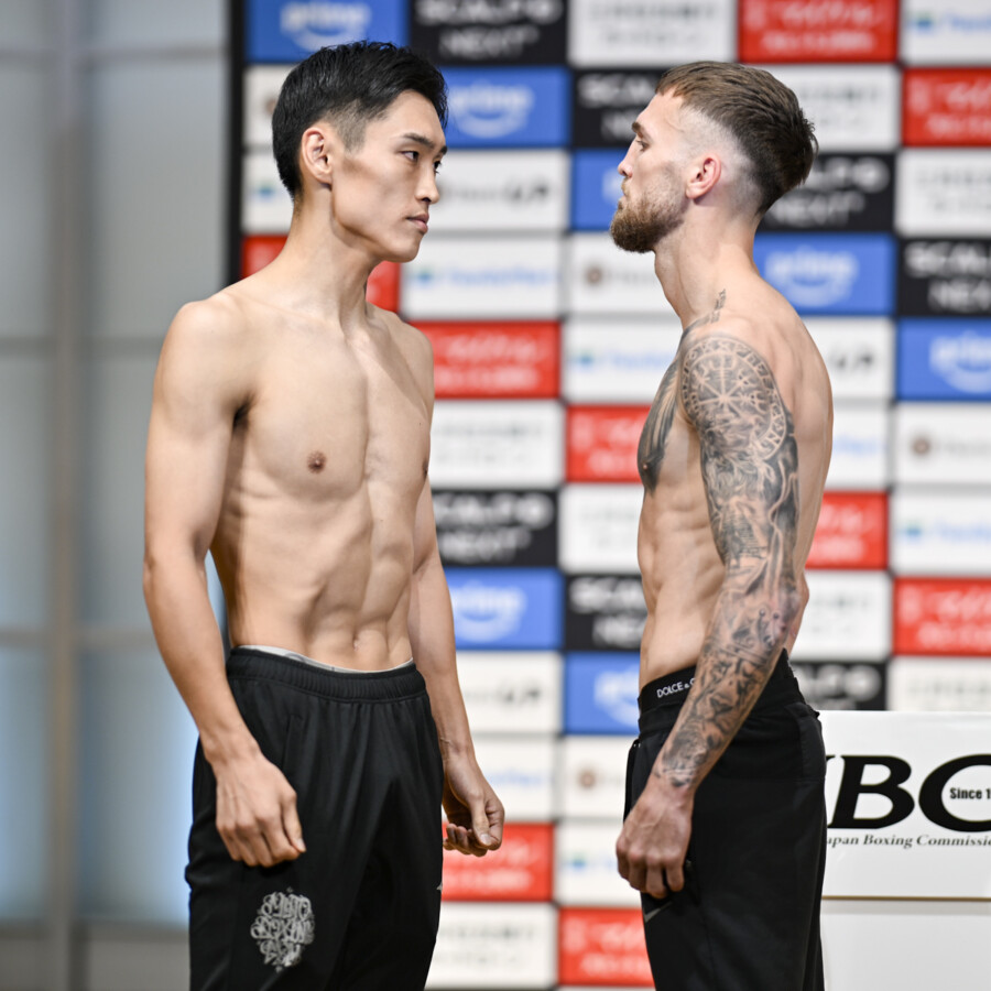 西田凌佑とサム・グッドマンは握手もしなかった(写真・山口裕朗)
