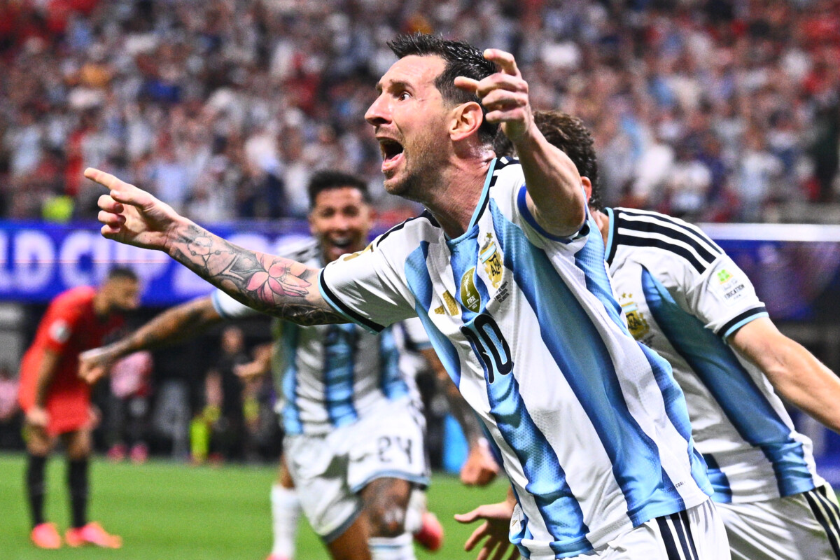W杯でアルゼンチンを準優勝に導いたメッシが代表引退を表明した（写真・ロイター/アフロ）