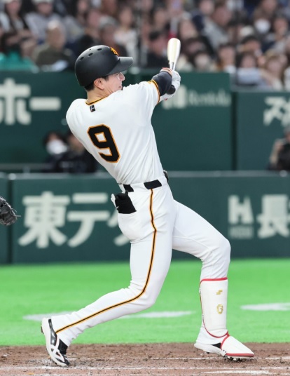 巨人の松本剛が虎の子の1点を叩き出した（資料写真・スポーツ報知/アフロ）