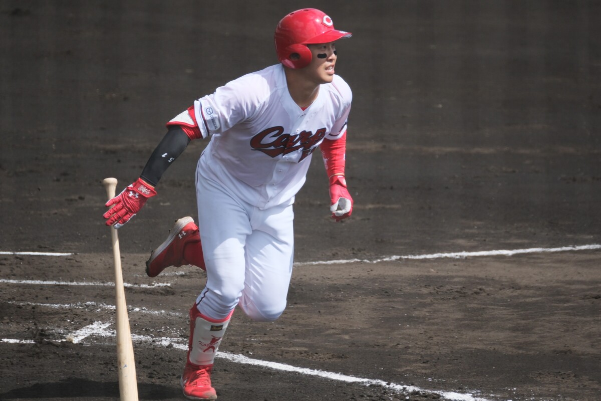 広島の小園海斗が戦力外を通告された（写真・黒田史夫）