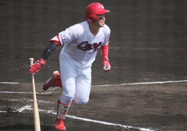 広島の小園海斗が戦力外を通告された（写真・黒田史夫）