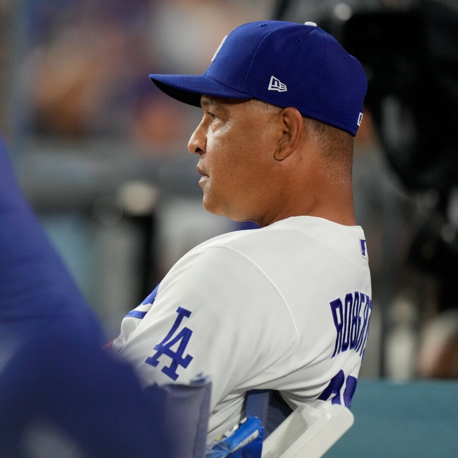 ロバーツ監督の投打にわたる複数の采配が批判の的となった（写真・AP/アフロ）