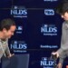 佐々木朗希の公式会見でのある奇妙な行動がＳＮＳが拡散（Jomboy Media公式Ｘより引用）