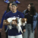 大谷翔平は妻の真美子さんと愛犬デコピンと共に優勝に酔いしれた（写真・AP/アフロ）